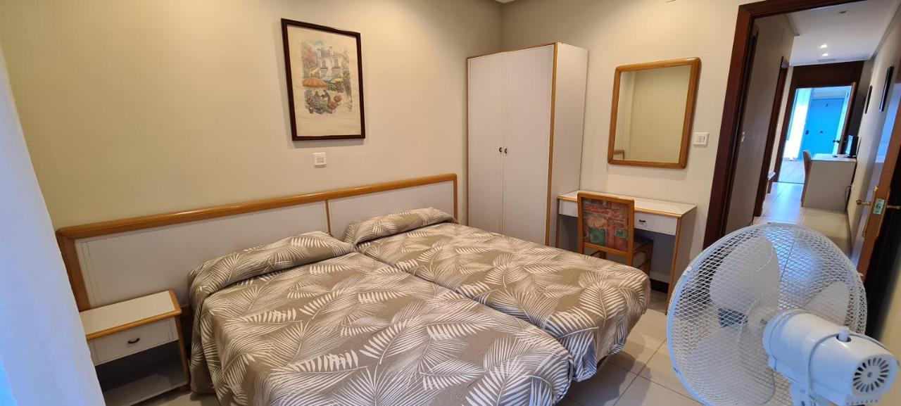 Apartamentos Elena Laredo Exteriér fotografie
