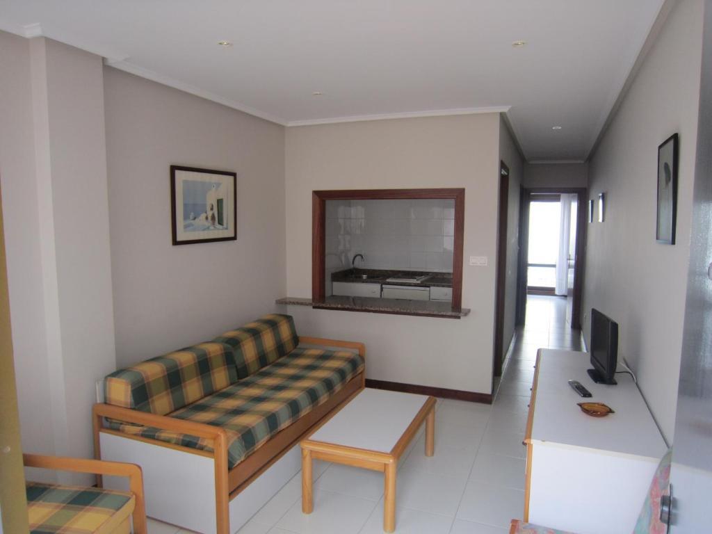 Apartamentos Elena Laredo Exteriér fotografie